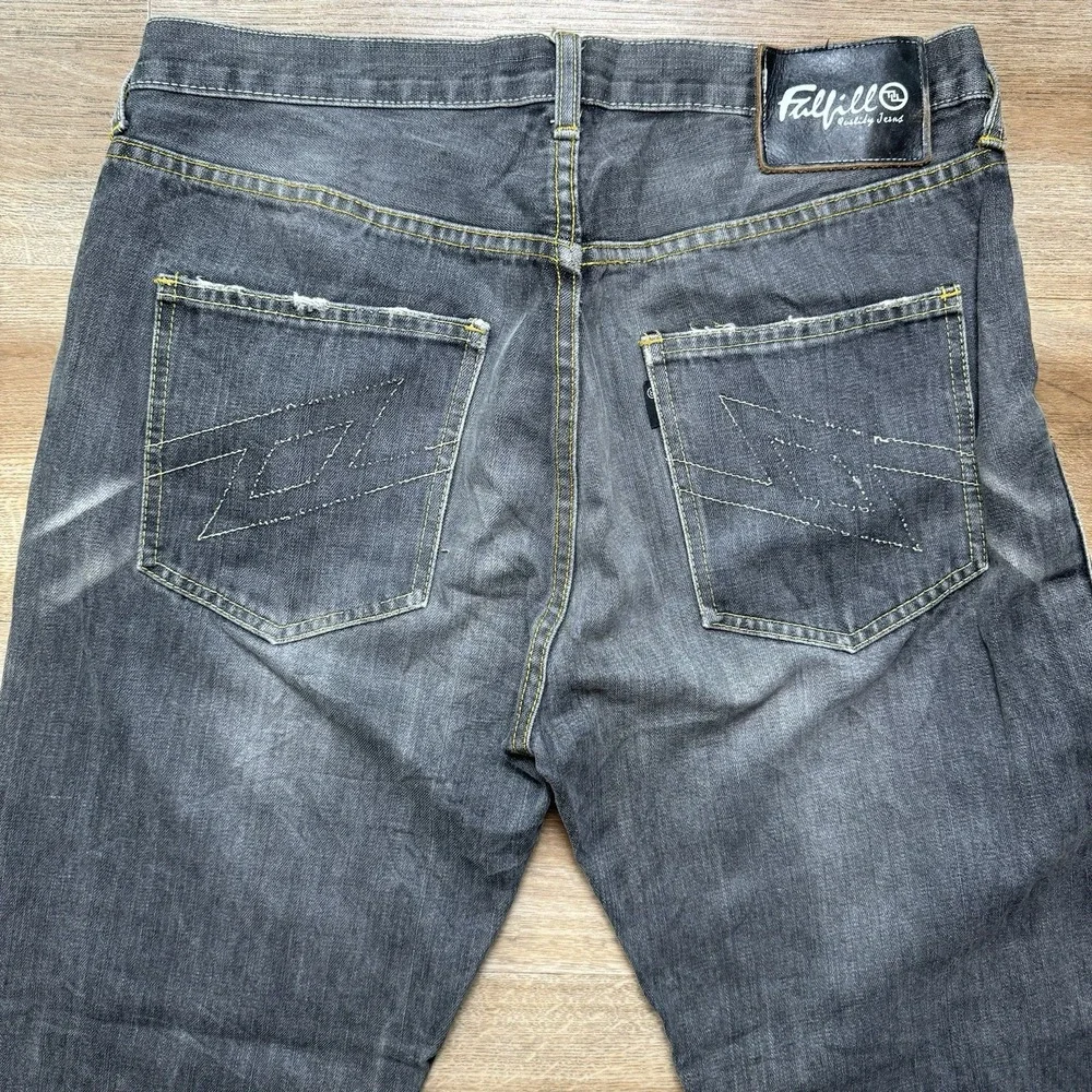 Selvedge Jeans Mens 32x29 Gray Distressed Fade Embroidered Crossbones Streetwear